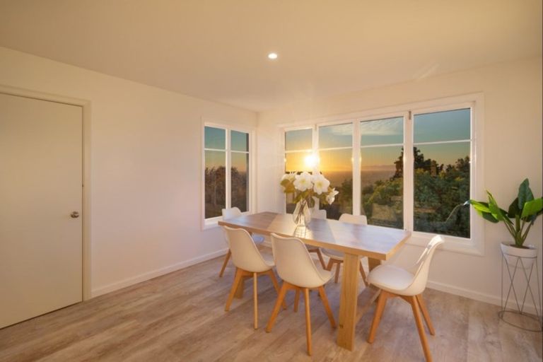 Photo of property in 148 Dyers Pass Road, Cashmere, Christchurch, 8022