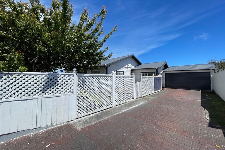 Photo of property in 53 William Street, Petone, Lower Hutt, 5012