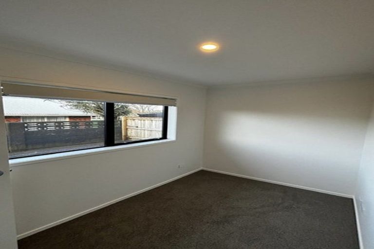 Photo of property in 12 Wilton Street, Westown, New Plymouth, 4310