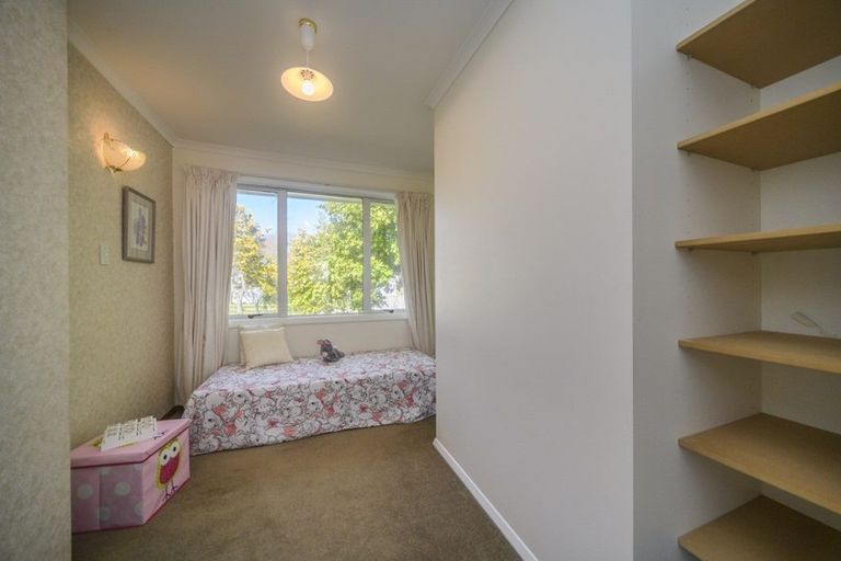Photo of property in 2 Belmont Place, Terrace End, Palmerston North, 4410