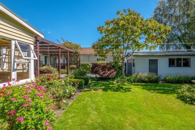 Photo of property in 95 Fisher Avenue, Beckenham, Christchurch, 8023