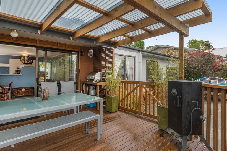 Photo of property in 10 Snowden Street, Ohauiti, Tauranga, 3112