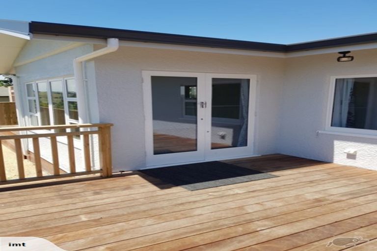 Photo of property in 14 Penny Lane, Silverstream, Upper Hutt, 5019