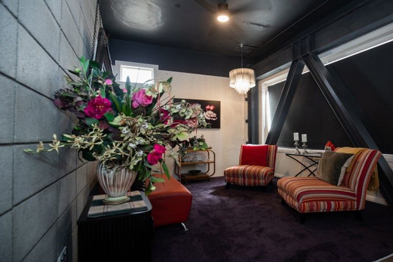 Photo of property in 127 Saint Aubyn Street, New Plymouth, 4310