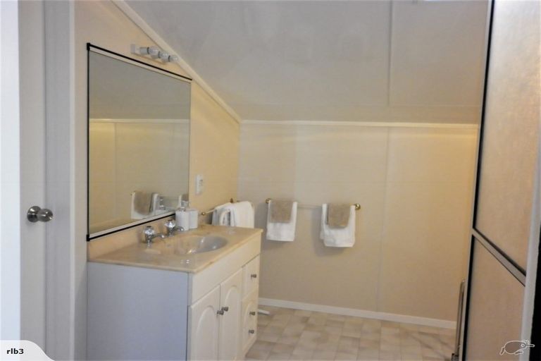 Photo of property in 3/375 Oceanbeach Road, Mount Maunganui, 3116