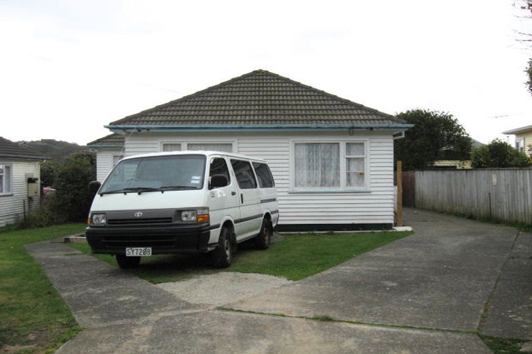 Photo of property in 25 Thirlmere Street, Wainuiomata, Lower Hutt, 5014