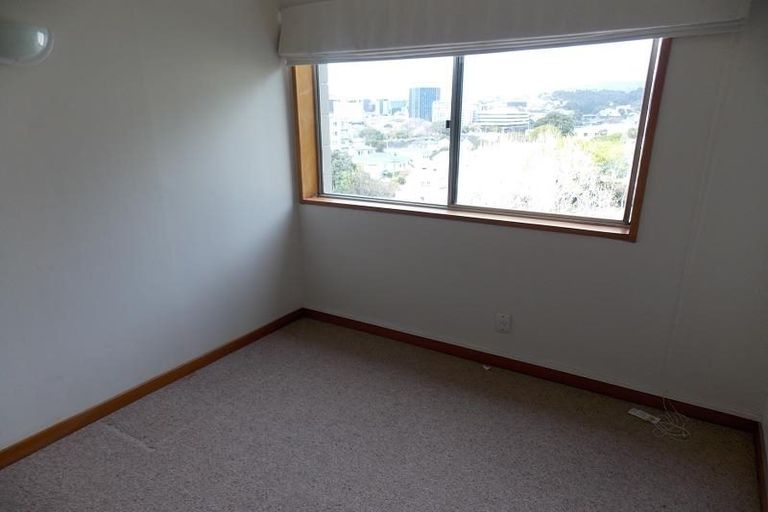 Photo of property in Mansfield Towers, 1 Grant Road, Thorndon, Wellington, 6011