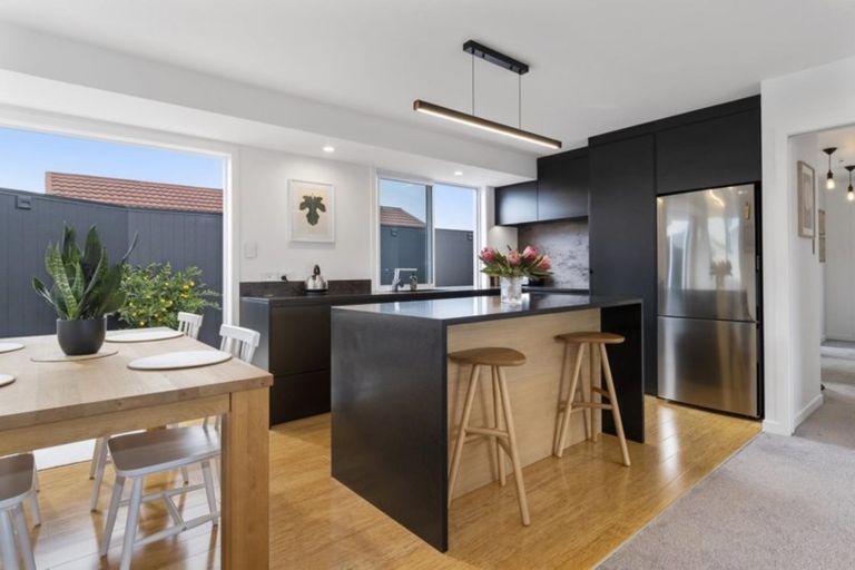 Photo of property in 54 Hinewa Road, Otumoetai, Tauranga, 3110