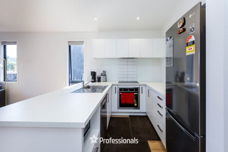 Photo of property in 31/33 Raukawa Street, Stokes Valley, Lower Hutt, 5019