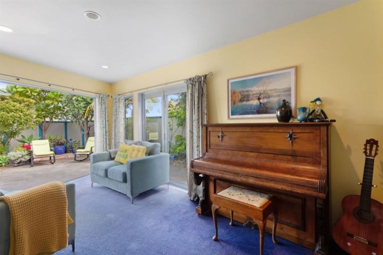 Photo of property in 1a Mason Place, Ohope, 3121