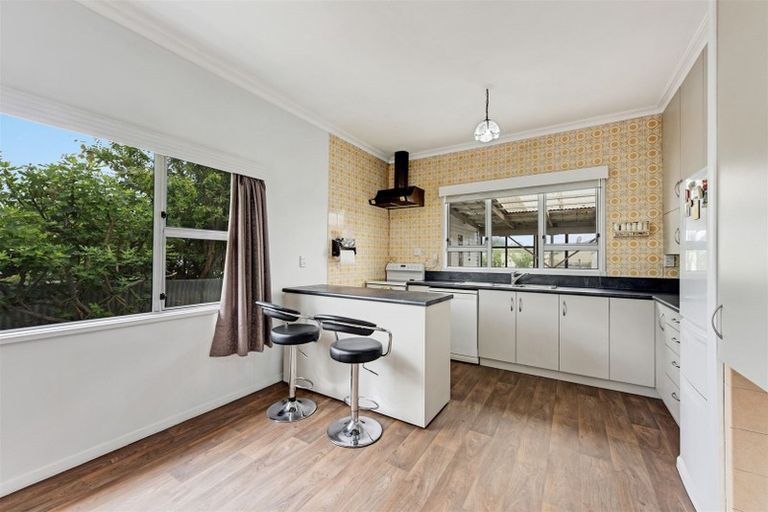 Photo of property in 17 Totara Street, Nelson South, Nelson, 7010