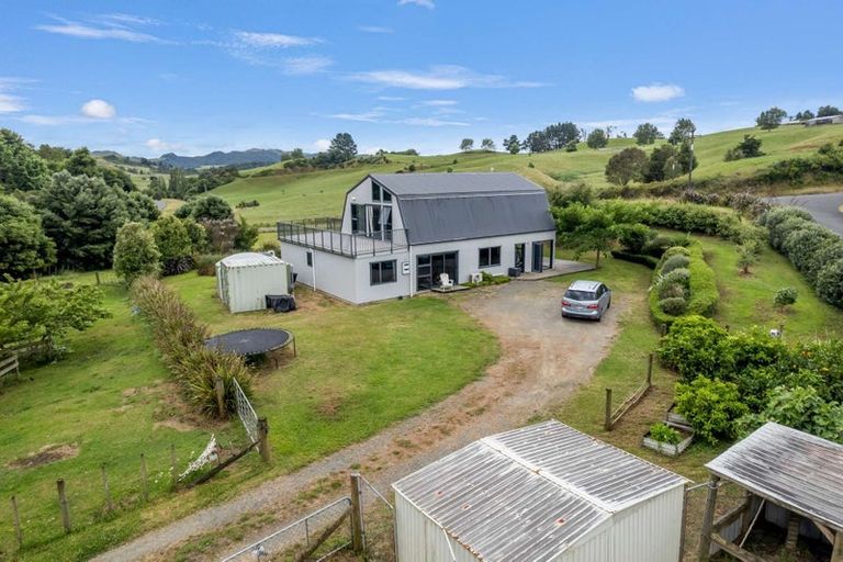 Photo of property in 10 Strong Road, Te Pahu, Hamilton, 3285