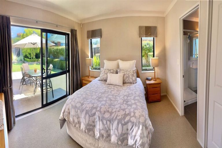 Photo of property in 47 Thomas Moore Place, Pukekohe, 2120