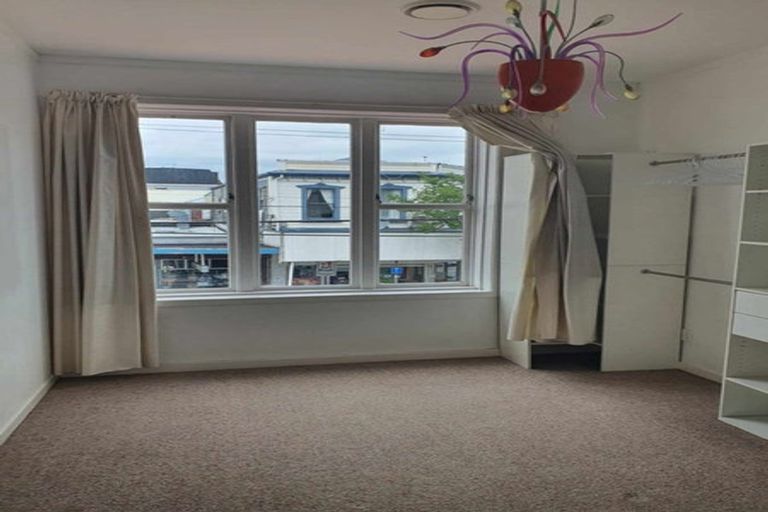 Photo of property in 186 Riddiford Street, Newtown, Wellington, 6021