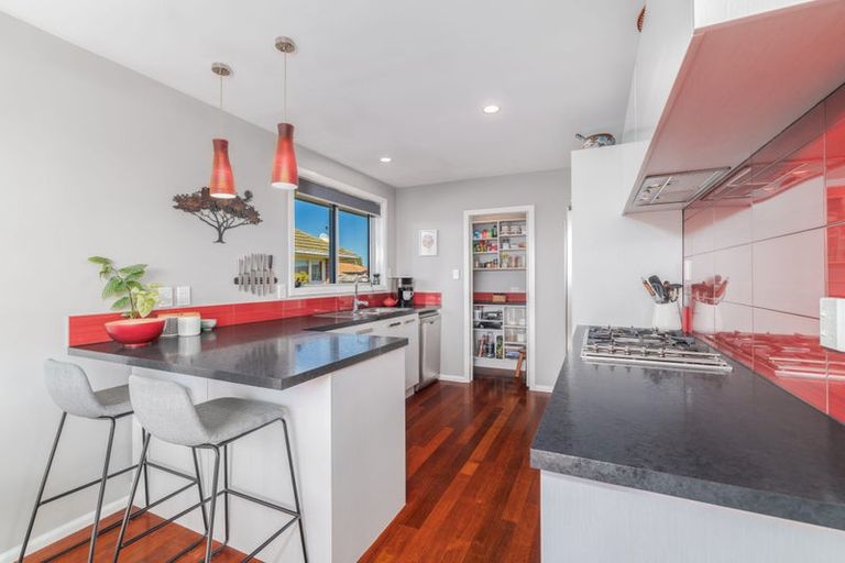 Photo of property in 101 Effingham Street, North New Brighton, Christchurch, 8083