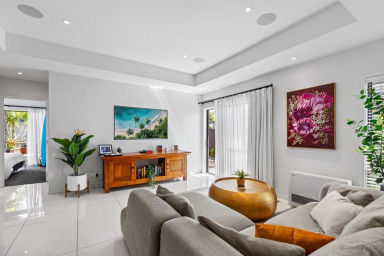 Photo of property in 143a Oceanview Road, Mount Maunganui, 3116