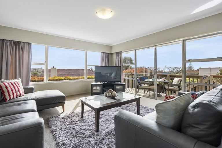 Photo of property in 60 Evelyn Road, Cockle Bay, Auckland, 2014