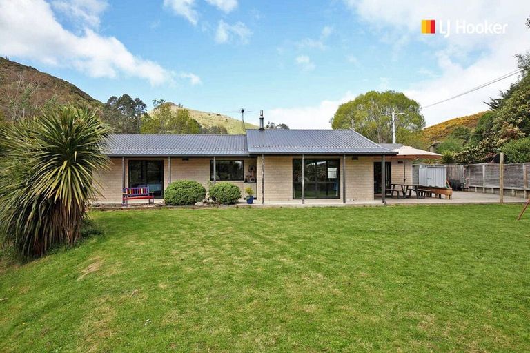 Photo of property in 7 Holm Avenue, Broad Bay, Dunedin, 9014