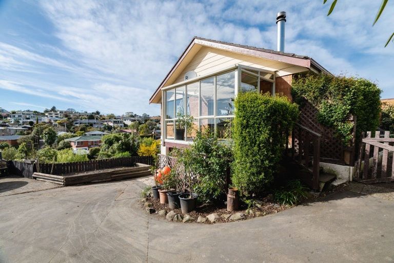 Photo of property in 246 Helensburgh Road, Helensburgh, Dunedin, 9010