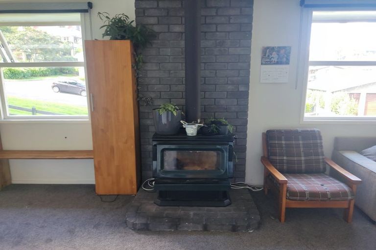 Photo of property in 2 Branch Road, Lake Okareka, Rotorua, 3076