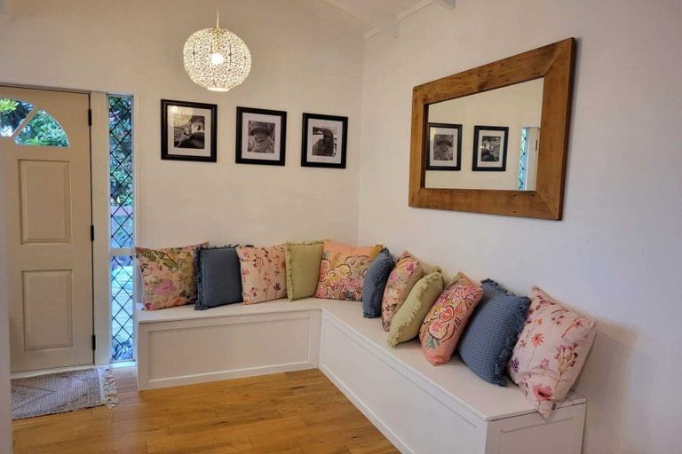 Photo of property in 1/28 Kestrel Heights, Arkles Bay, Whangaparaoa, 0932