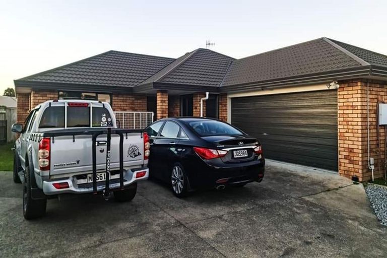 Photo of property in 10a Pegasus Place, Kelvin Grove, Palmerston North, 4414