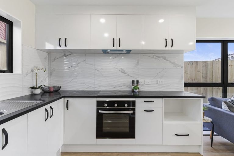 Photo of property in 4e Burbank Avenue, Manurewa, Auckland, 2102