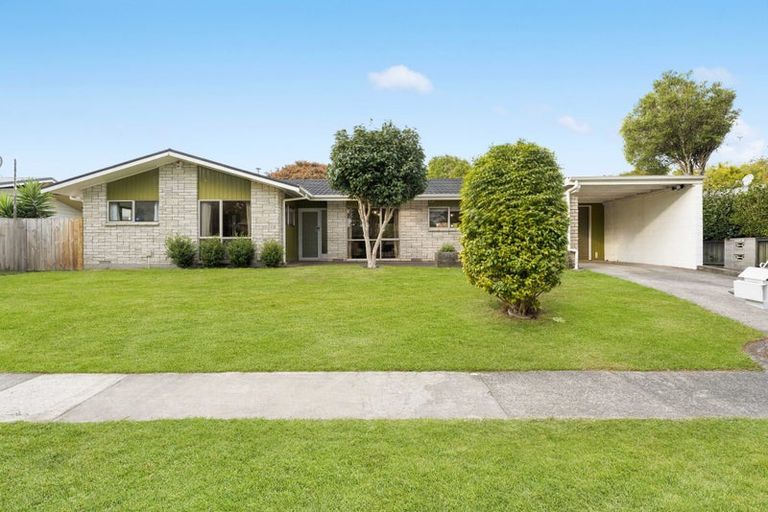 Photo of property in 60 Pulham Crescent, Queenwood, Hamilton, 3210