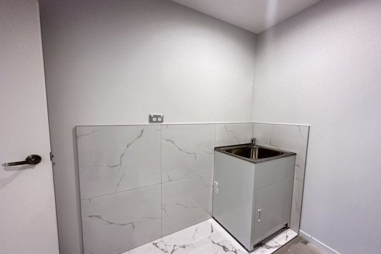 Photo of property in 10 Clayden Shuttleworth Street, Papakura, 2110