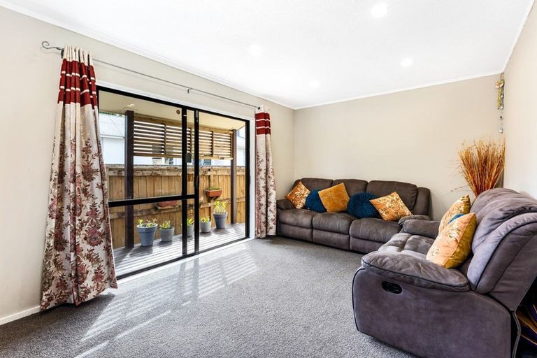 Photo of property in 1/25a Ward Street, Trentham, Upper Hutt, 5018