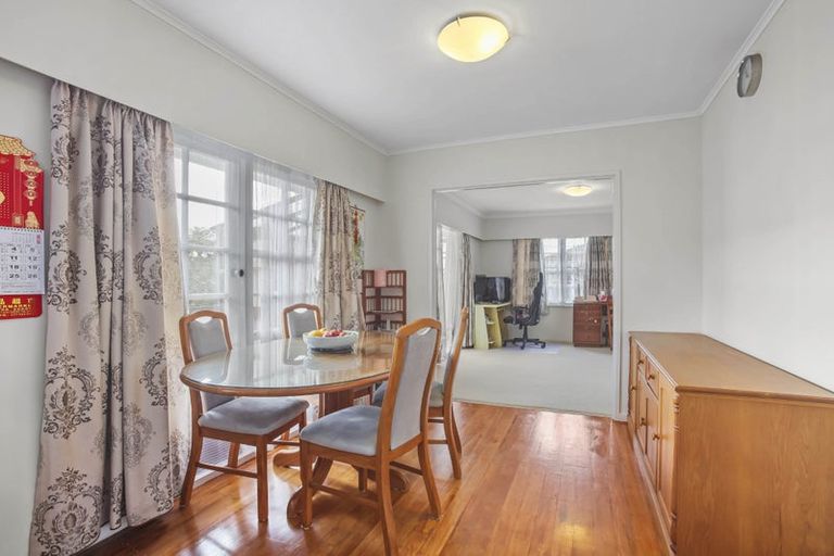 Photo of property in 5 Imatra Place, Sunnyhills, Auckland, 2010