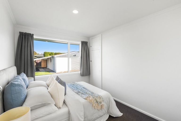 Photo of property in 58 Oriana Crescent, Hornby, Christchurch, 8042