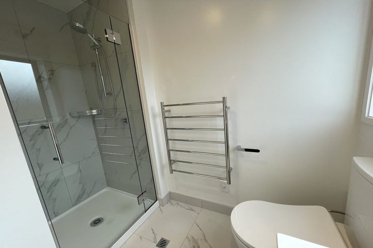 Photo of property in 2/75 Ferry Road, Christchurch Central, Christchurch, 8011