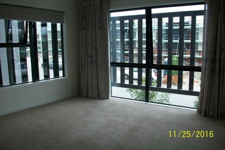 Photo of property in 16 Saltmarsh Road, Hobsonville, Auckland, 0616