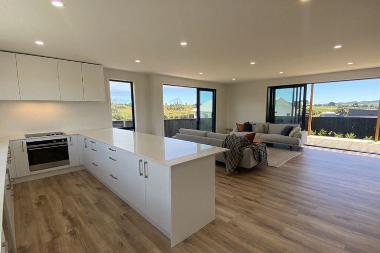 Photo of property in 79 Omahina Street, Raglan, 3225