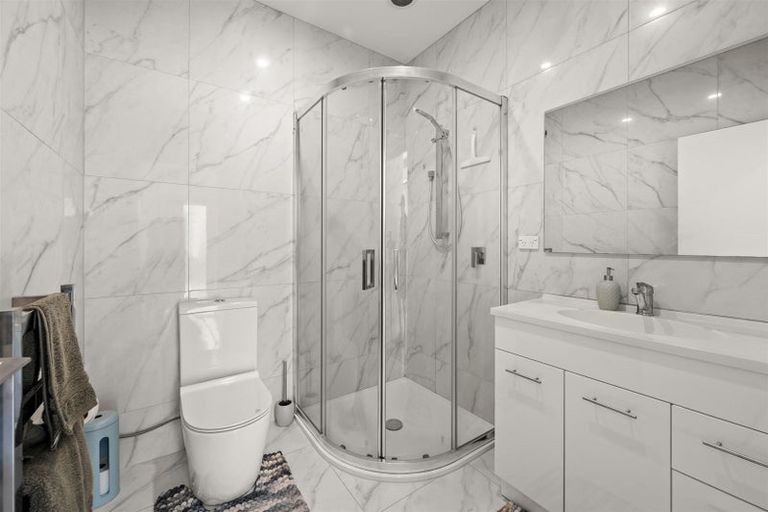 Photo of property in 121 Tapu Road, Huapai, Kumeu, 0810