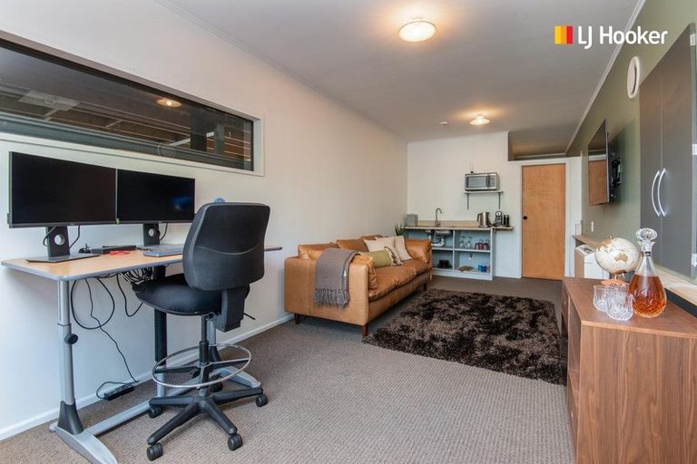 Photo of property in 17 Braeside, Kinmont Park, Mosgiel, 9024