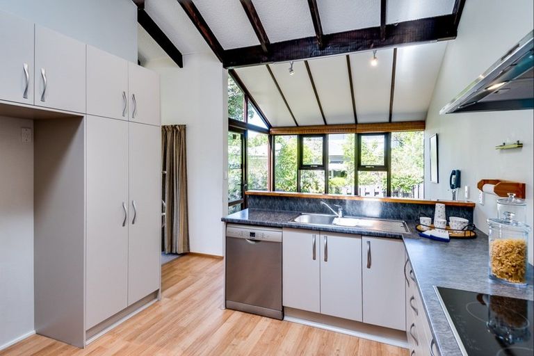 Photo of property in 29 Kopanga Road, Havelock North, 4130