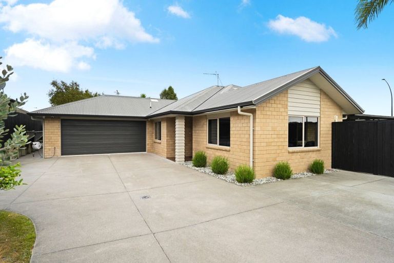 Photo of property in 2 Limber Hill, Flagstaff, Hamilton, 3210