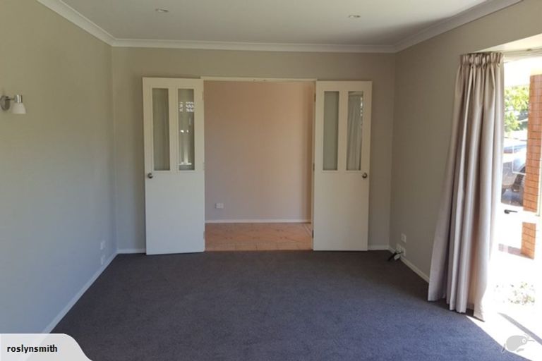 Photo of property in 16 Rathmar Drive, Manurewa, Auckland, 2105