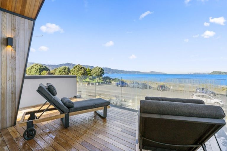 Photo of property in 239 The Esplanade, Petone, Lower Hutt, 5012
