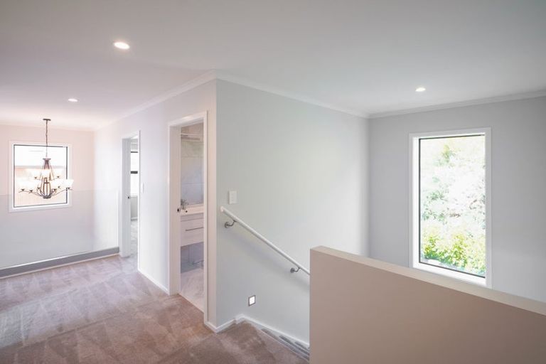 Photo of property in 18 Prestbury Grove, Churton Park, Wellington, 6037