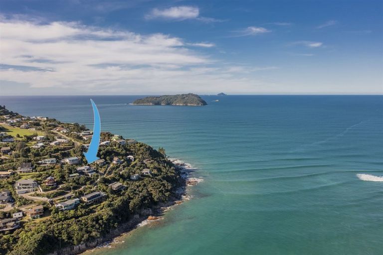 Photo of property in 22 Tairua Terrace, Tairua, 3508