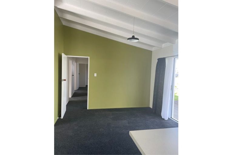 Photo of property in 120 Lethbridge Street, Feilding, 4702