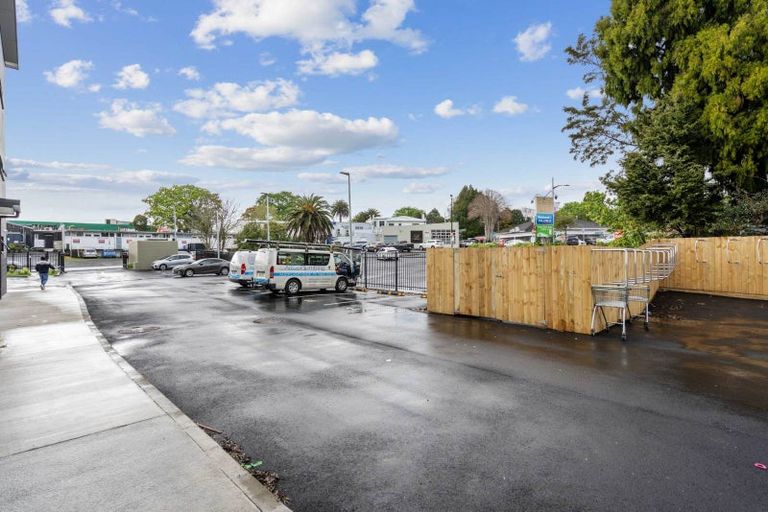 Photo of property in 212/40 East Street, Papakura, 2110