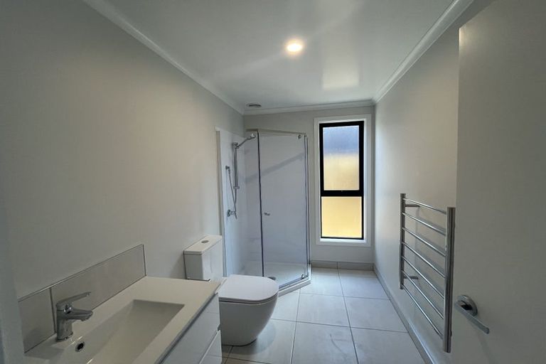 Photo of property in 19 Waruhia Crescent, Rototuna North, 3281