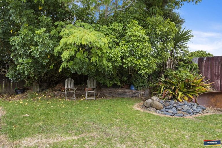 Photo of property in 8 Funnell Place, Manurewa, Auckland, 2102