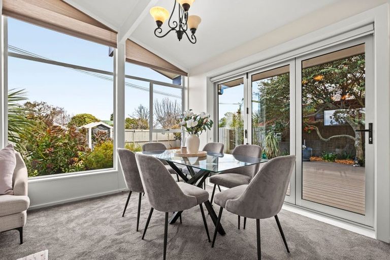 Photo of property in 28 Waitikiri Drive, Parklands, Christchurch, 8083