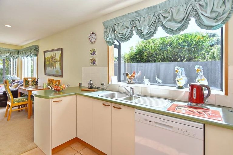 Photo of property in 38 Cashmere View Street, Somerfield, Christchurch, 8024
