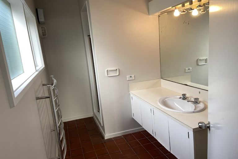 Photo of property in 8 Nagpur Terrace, Broadmeadows, Wellington, 6035